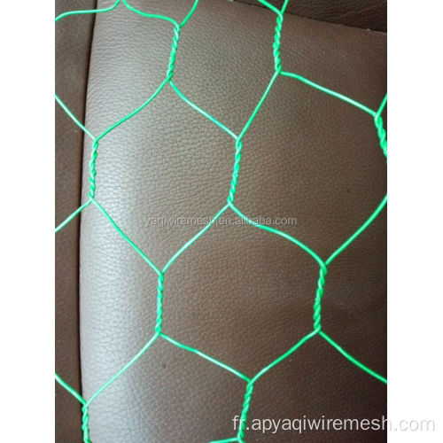 PVC revêtu de filet de fil hexagonal en maille hexagonale enrobée